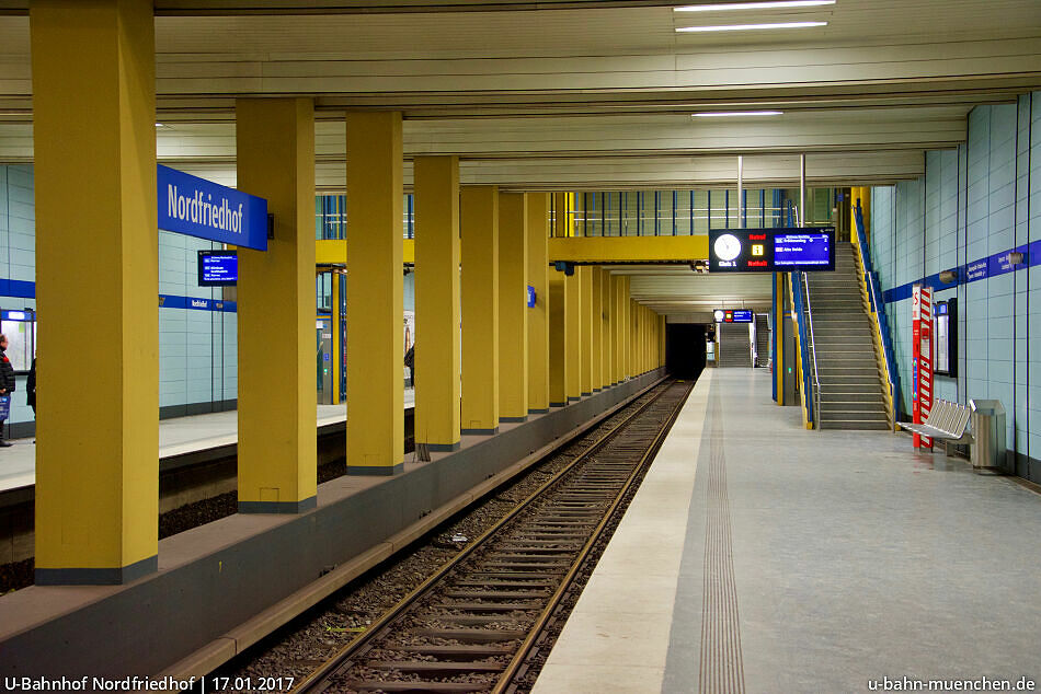 U-Bahnhof Nordfriedhof (U6) - U-Bahn München