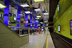 U-Bahnhof Münchner Freiheit nach der Neugestaltung