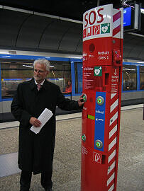 Präsentation der neuen Notrufsäulen im U-Bahnhof Hauptbahnhof (U4/U5)
