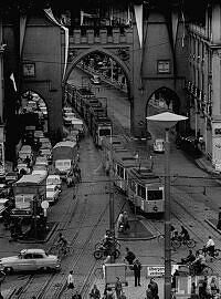 Trambahnen am Karlstor 1958