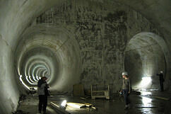 Tunnel zwischen Oberwiesenfeld und Olympia-Einkaufszentrum im Rohbau