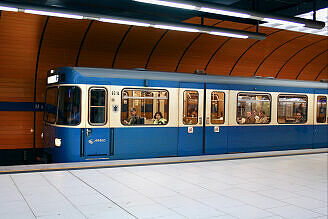 A-Wagen 314 im U-Bahnhof Marienplatz