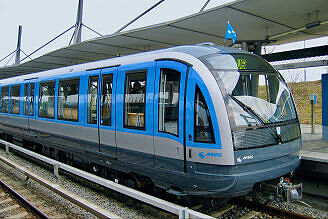 C-Zug 610 im U-Bahnhof Garching-Hochbrück während der Übergabe an die Stadt Garching