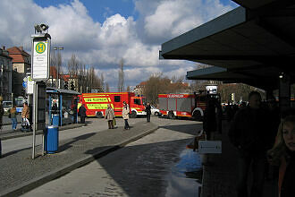 Brand im U-Bahnhof Münchner Freiheit: Feuerwehr im Busbahnhof