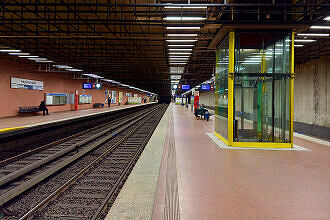 U-Bahnhof Implerstraße