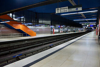 U-Bahnhof Olympia-Einkaufszentrum