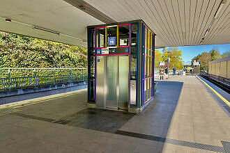 Lift im U-Bahnhof Studentenstadt