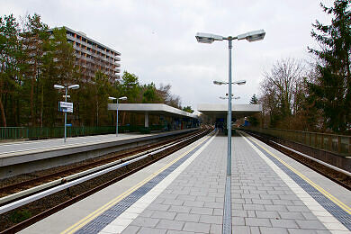U-Bahnhof Kieferngarten von Norden gesehen