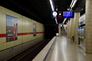 U-Bahnhof Karl-Preis-Platz U-Bahnhof Karl-Preis-Platz