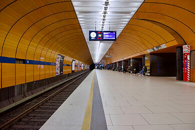 U-Bahnhof Marienplatz Gleis 1 U-Bahnhof Marienplatz Gleis 1