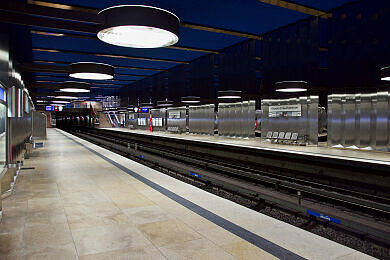 U-Bahnhof Olympia-Einkaufszentrum (U1) U-Bahnhof Olympia-Einkaufszentrum (U1)