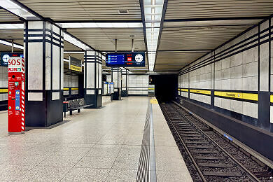 U-Bahnhof Prinzregentenplatz U-Bahnhof Prinzregentenplatz