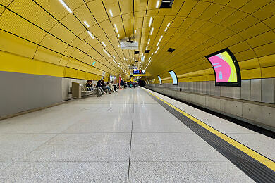 U-Bahnhof Sendlinger Tor (Gleis 1) U-Bahnhof Sendlinger Tor (Gleis 1)