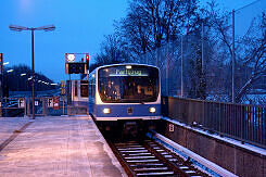 B-Wagen 570 als Partyzug im U-Bahnhof Kieferngarten