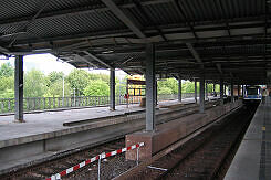 Baustelle im U-Bahnhof Neuperlach Süd – Dach ohne Verkleidung