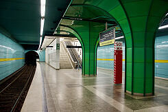 U-Bahnhof Böhmerwaldplatz