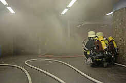 Feuerwehr im Einsatz im U-Bahnhof Goetheplatz