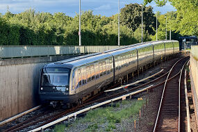 C-Zug 602 als U6 in der Tunnelrampe zwischen den U-Bahnhöfen Studentenstadt und Alte Heide