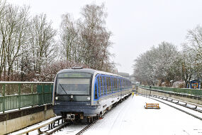 C-Zug 603 als U6 kurz vor dem U-Bahnhof Studentenstadt