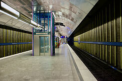 Lift im U-Bahnhof Fürstenried West