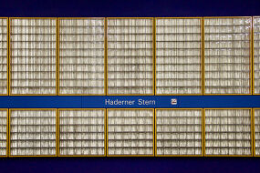 Hintergleiswand im U-Bahnhof Haderner Stern