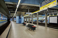 U-Bahnhof Max-Weber-Platz