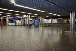 Sperrengeschoss im U-Bahnhof Neuperlach Zentrum