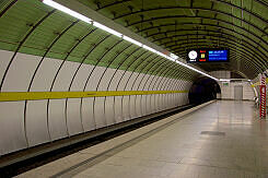 U-Bahnhof Odeonsplatz (U4/U5)