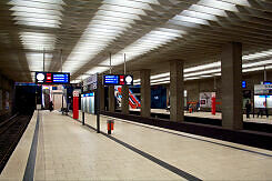 U-Bahnhof Scheidplatz, Gleis 2/4