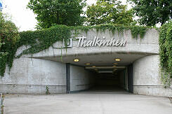 Eingang zum U-Bahnhof Thalkirchen