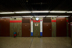 Sperrengeschoss im U-Bahnhof Untersbergstraße