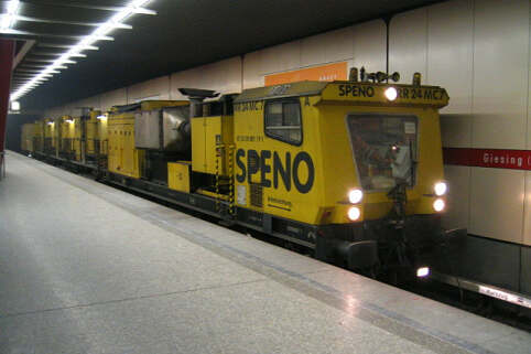Schienenschleifzug Speno - U-Bahn München
