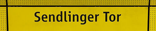 Stationsschild U-Bahnhof Sendlinger Tor (U1/U2)