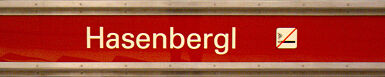 Stationsschild U-Bahnhof Hasenbergl