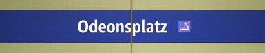 Stationsschild U-Bahnhof Odeonsplatz (U3/U6)