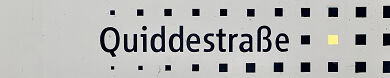 Stationsschild U-Bahnhof Quiddestraße