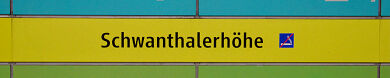 Stationsschild U-Bahnhof Schwanthalerhöhe