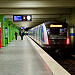 C2-Zug 713 als U6 im U-Bahnhof Dietlindenstraße