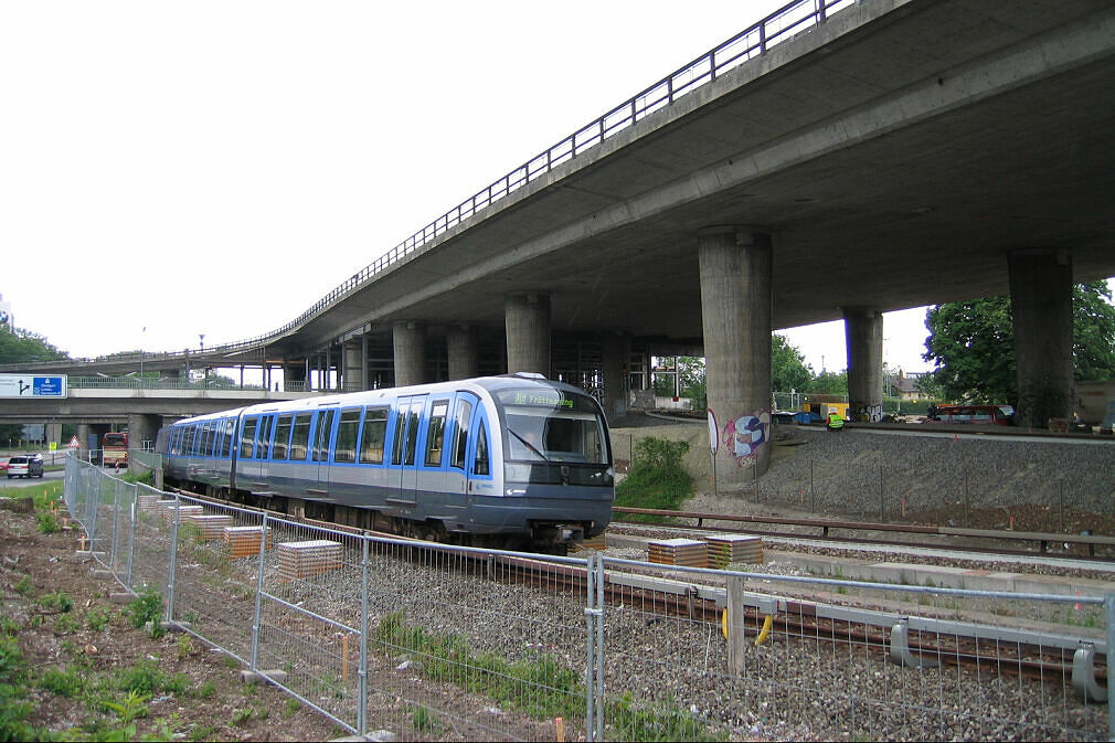 C-Zug vor dem Tatzelwurm, Blickrichtung Süden